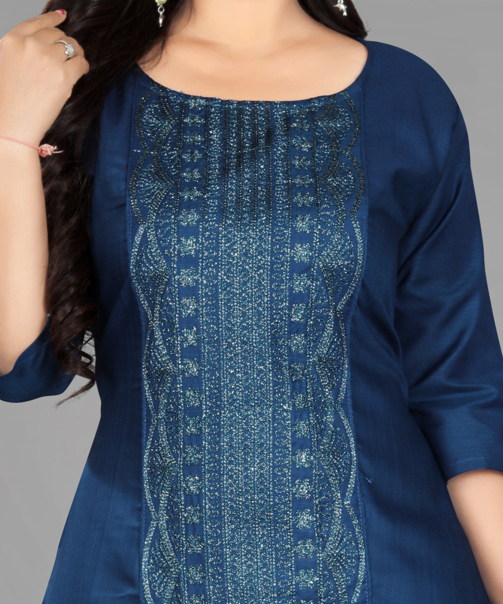 Women’s Embroidered Plus Size Cotton Slub Straight Kurti | Size M to 6XL